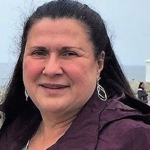 Meet your Posher, Patricia